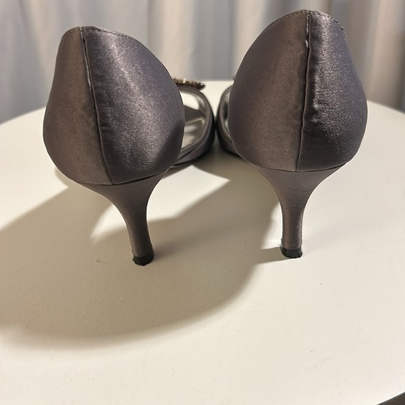 Nina d'Orsay Peep Toe Pumps! - Picture 9 of 9